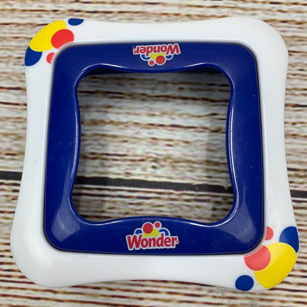 Wonder‎ Bread Crustless Sandwich Sealer Decruster Blue White